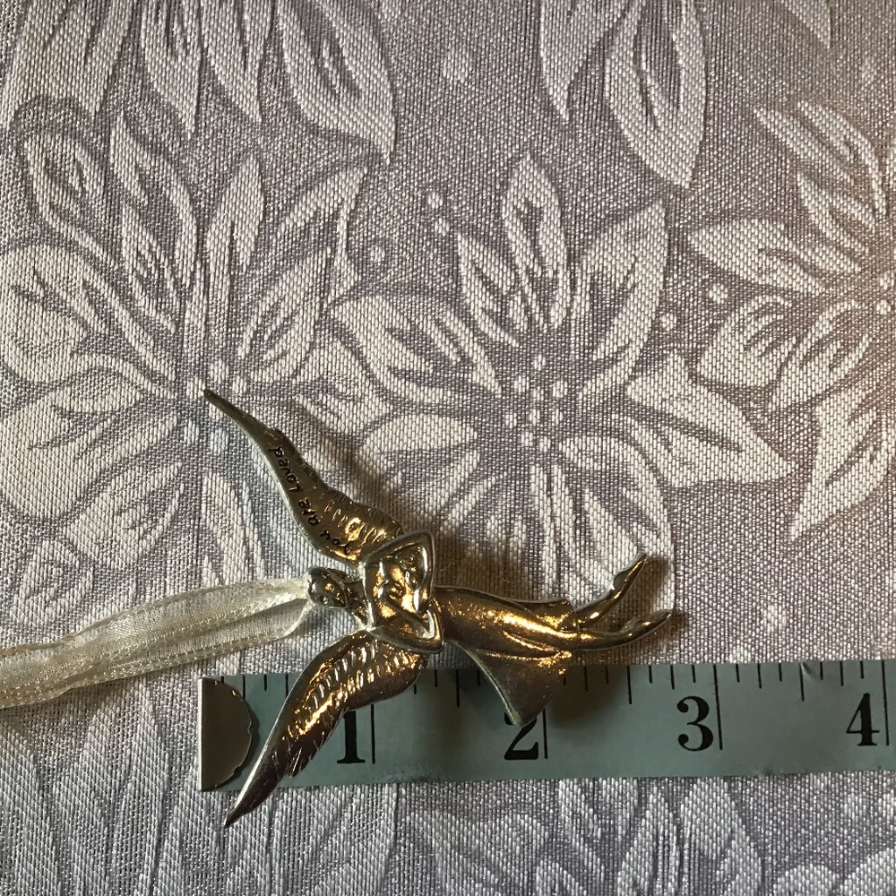 NWT Serenity Angel with ribbon hanger - Picture 6 of 7